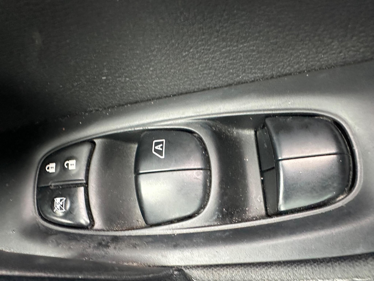 Used Nissan Qashqai 2015 for sale - 78074026: Photo 13