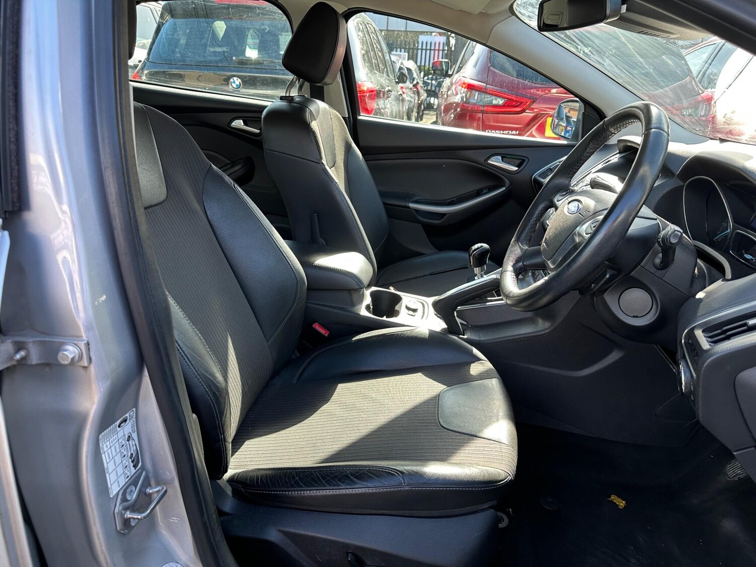 Used Ford Focus 2011 for sale - 78074023: Photo 9