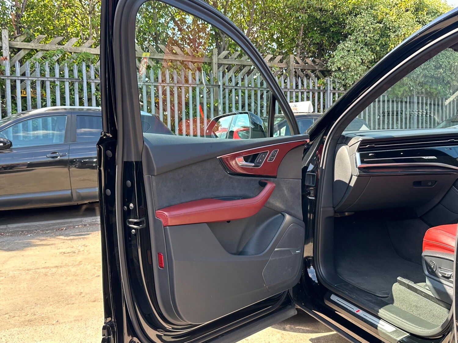 Used Audi Q7 2019 for sale - 78074065: Photo 17