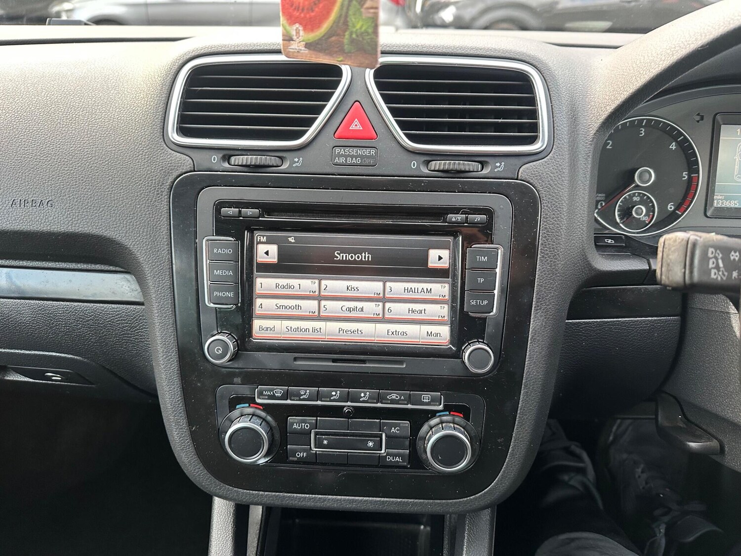 Used Volkswagen Scirocco 2010 for sale - 78074034: Photo 10