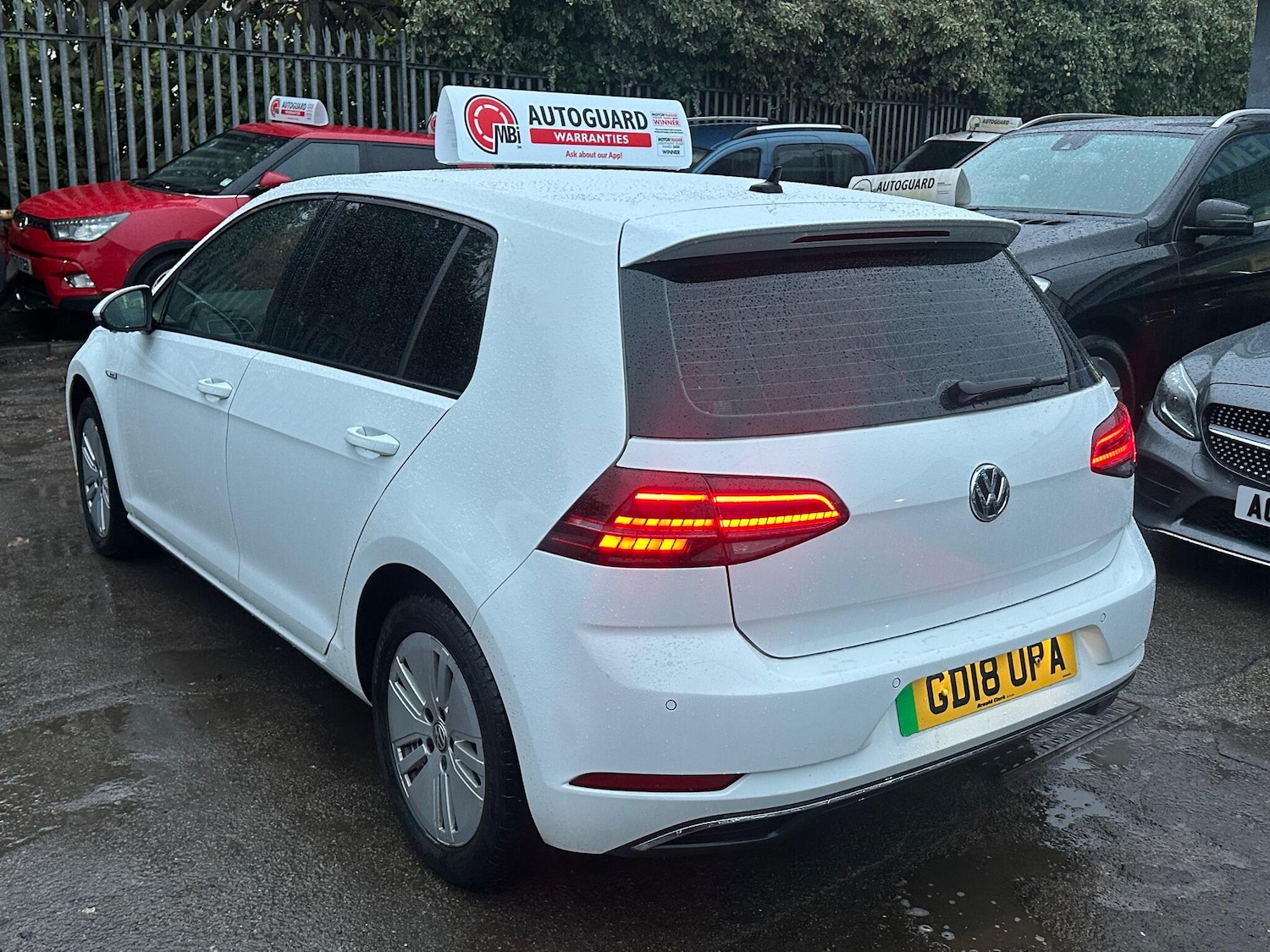 Used Volkswagen Golf 2018 for sale - 78074098: Photo 3