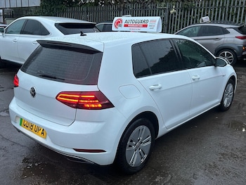 Used Volkswagen Golf 2018 for sale - 78074098: Photo