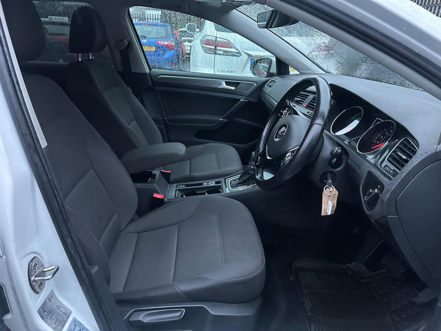 Used Volkswagen Golf 2018 for sale - 78074098: Photo 7