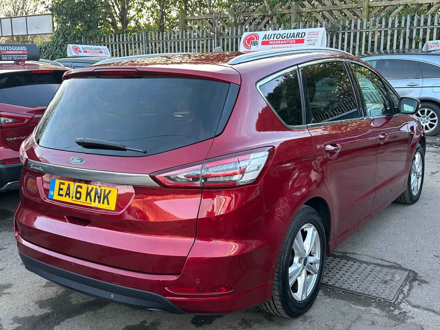 Used Ford S-Max 2016 for sale - 78074039: Photo 4