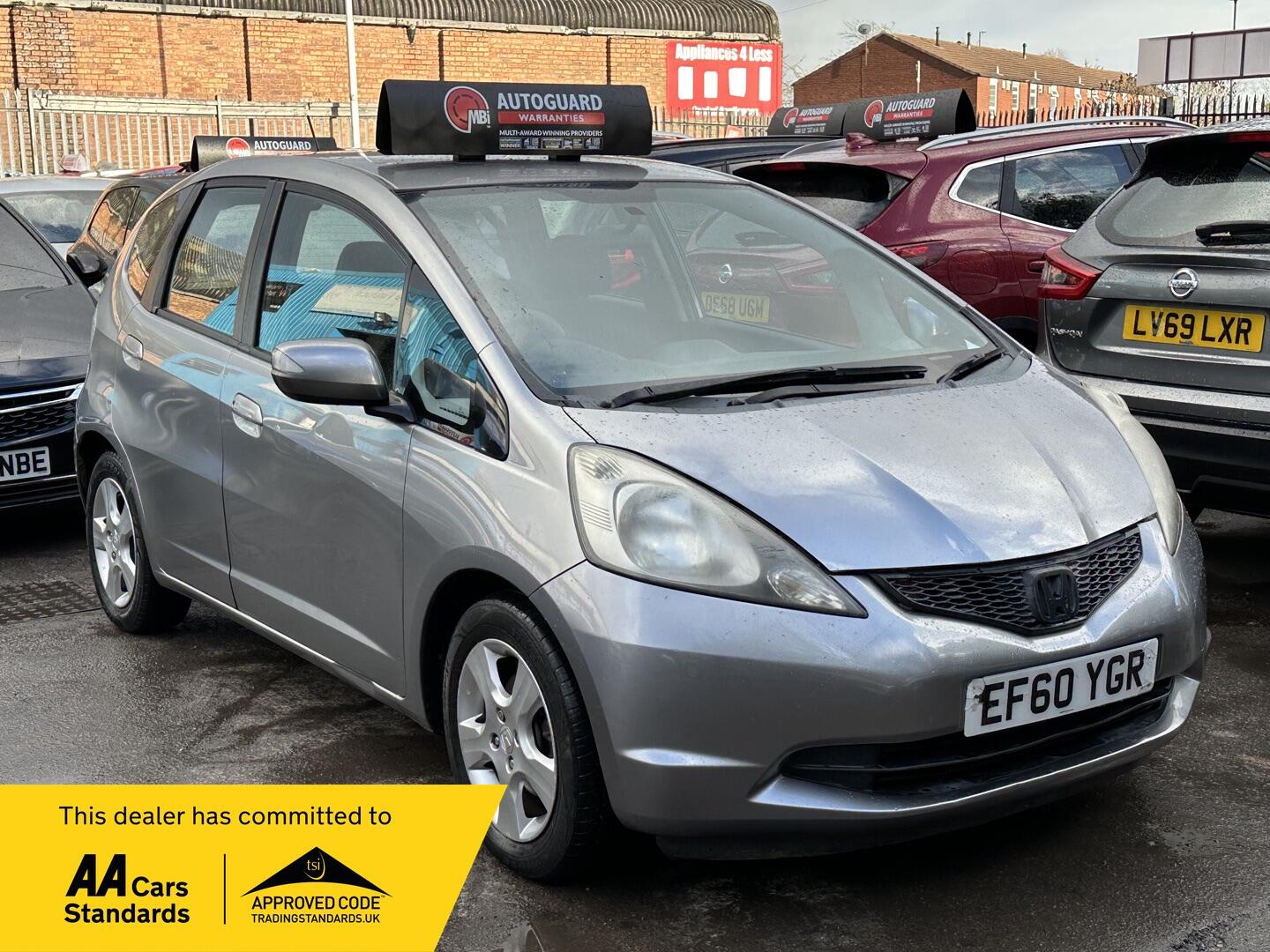 Used Honda Jazz 2011 for sale - 78074102: Photo 1