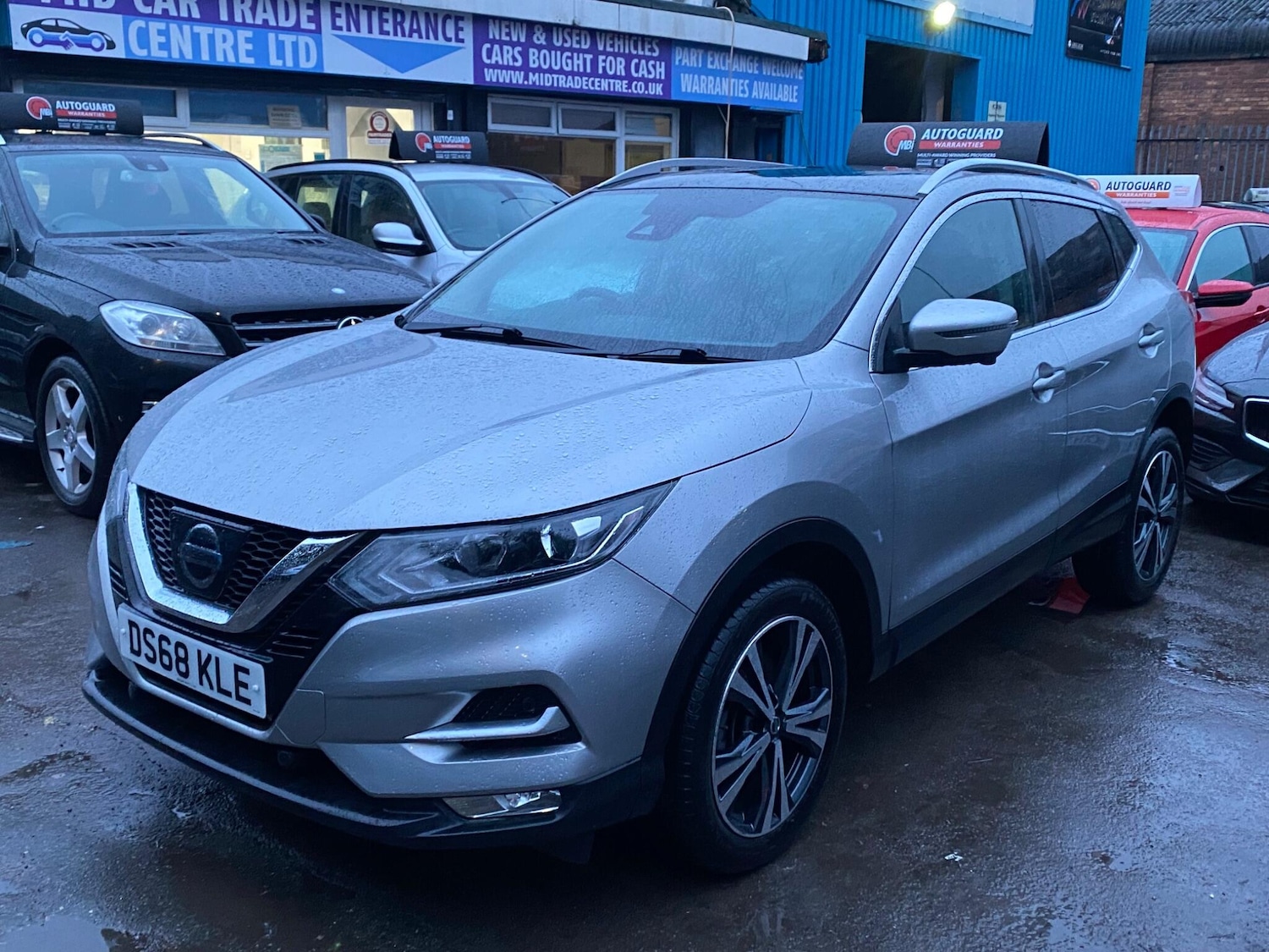 Used Nissan Qashqai 2018 for sale - 78074067: Photo 2