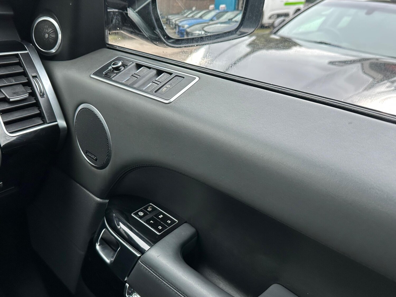 Used Land Rover Range Rover Sport 2015 for sale - 78074091: Photo 13