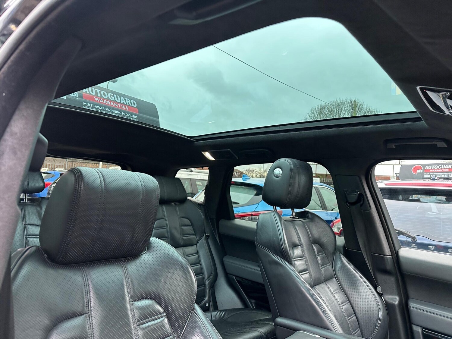 Used Land Rover Range Rover Sport 2015 for sale - 78074091: Photo 9