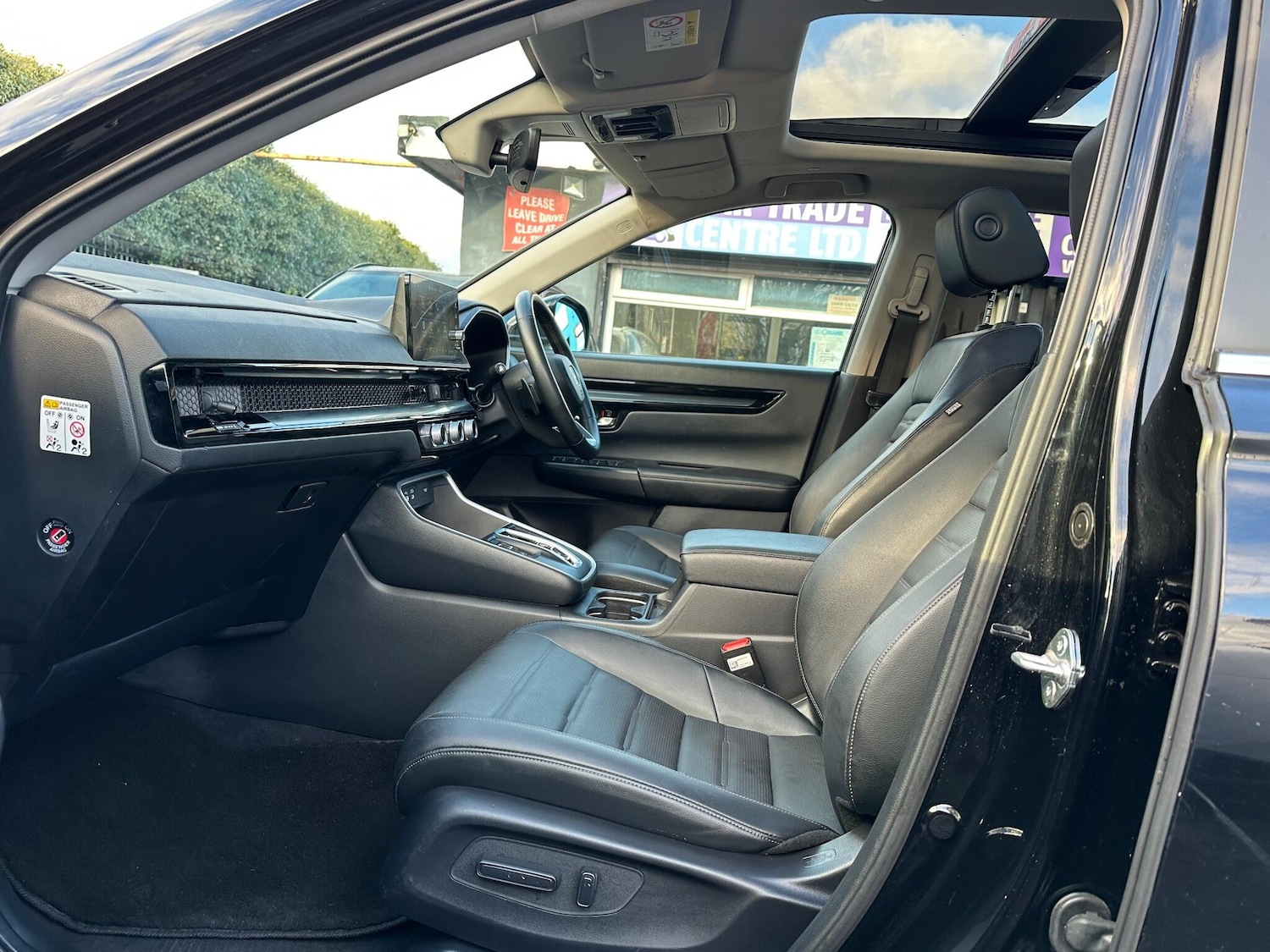 Used Honda CR-V 2024 for sale - 78074000: Photo 17