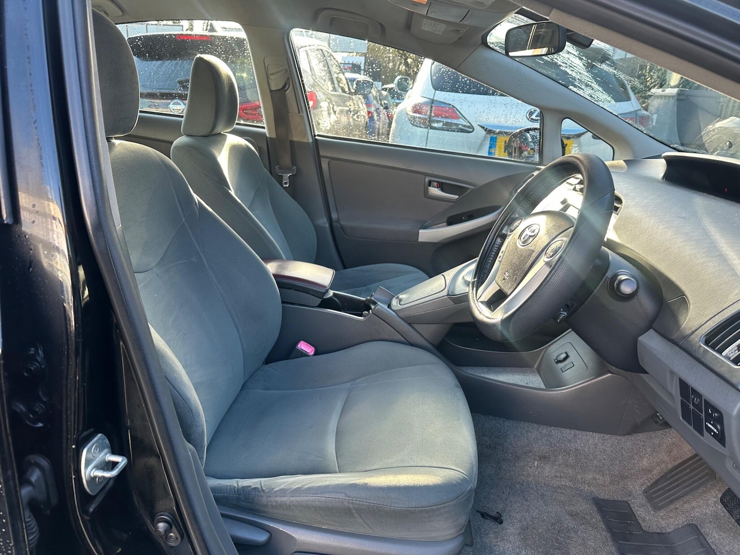 Used Toyota Prius 2011 for sale - 78074104: Photo 7