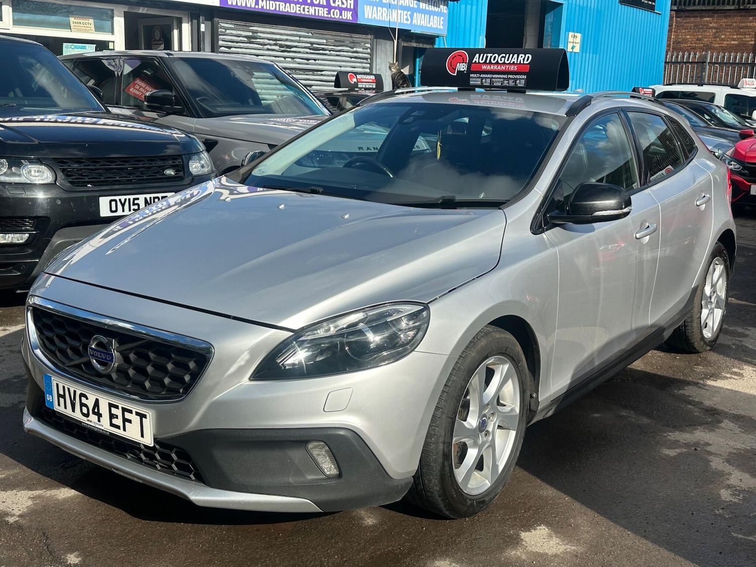 Used Volvo V40 2014 for sale - 78074010: Photo 2