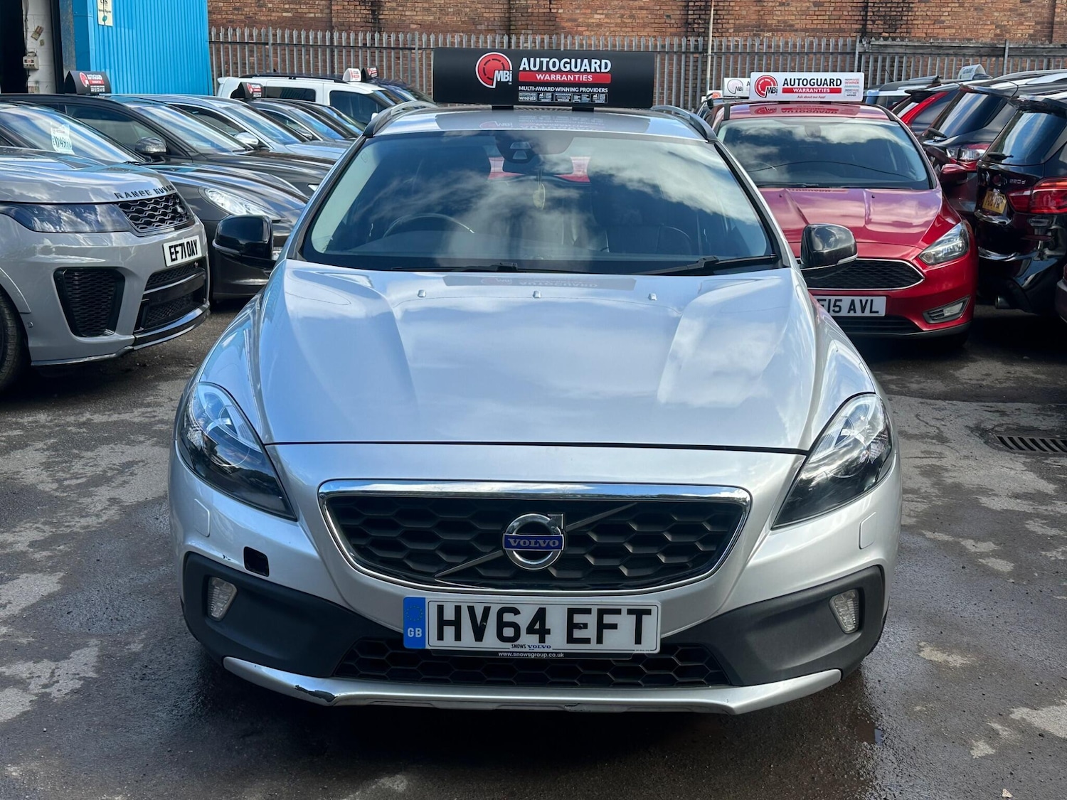 Used Volvo V40 2014 for sale - 78074010: Photo 5
