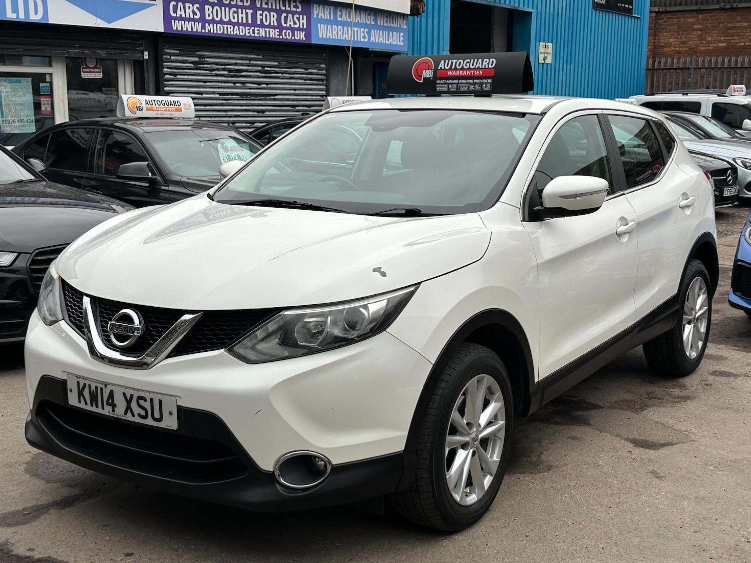 Used Nissan Qashqai 2014 for sale - 78074016: Photo 2