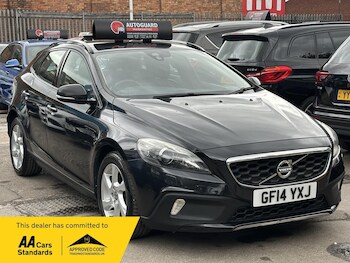 Used Volvo V40 Cross Country 2014 for sale - 78245025: Photo