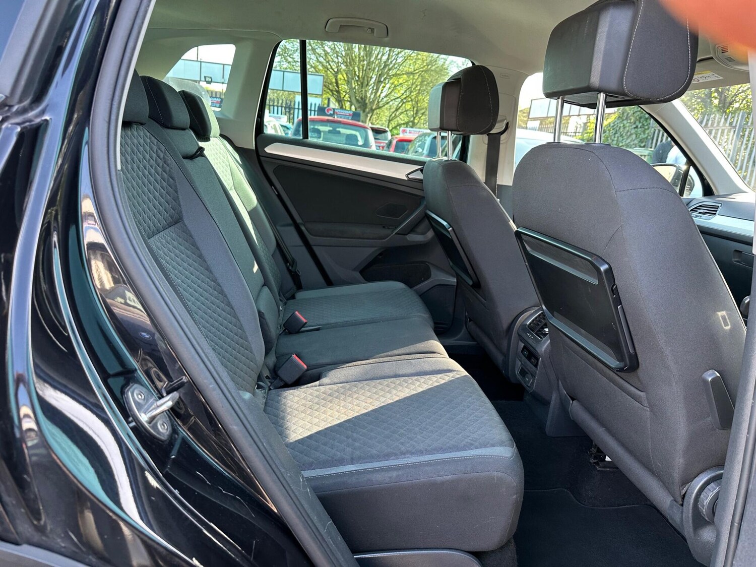 Used Volkswagen Tiguan 2017 for sale - 78171443: Photo 10