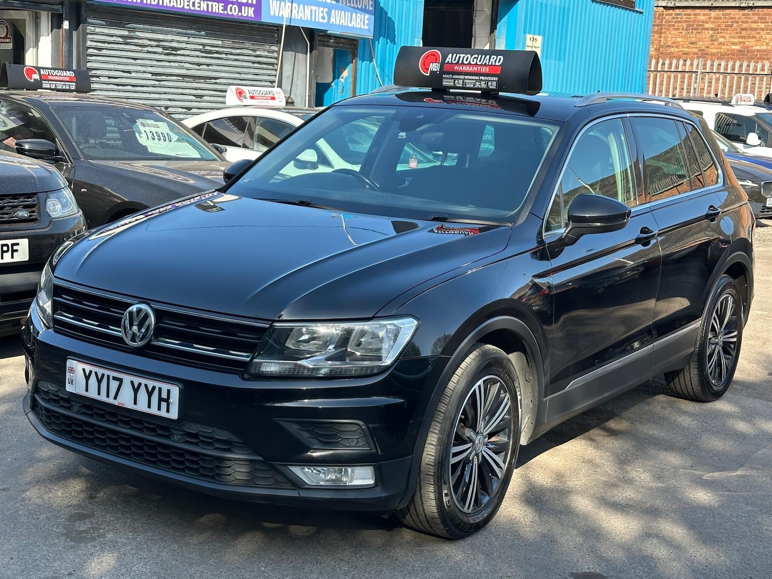 Used Volkswagen Tiguan 2017 for sale - 78171443: Photo 3