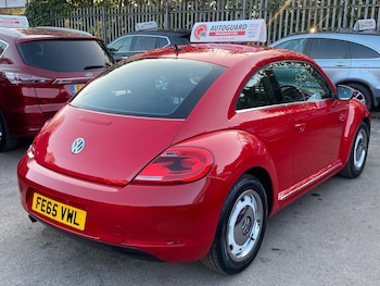 Used Volkswagen Beetle 2015 for sale - 78074037: Photo