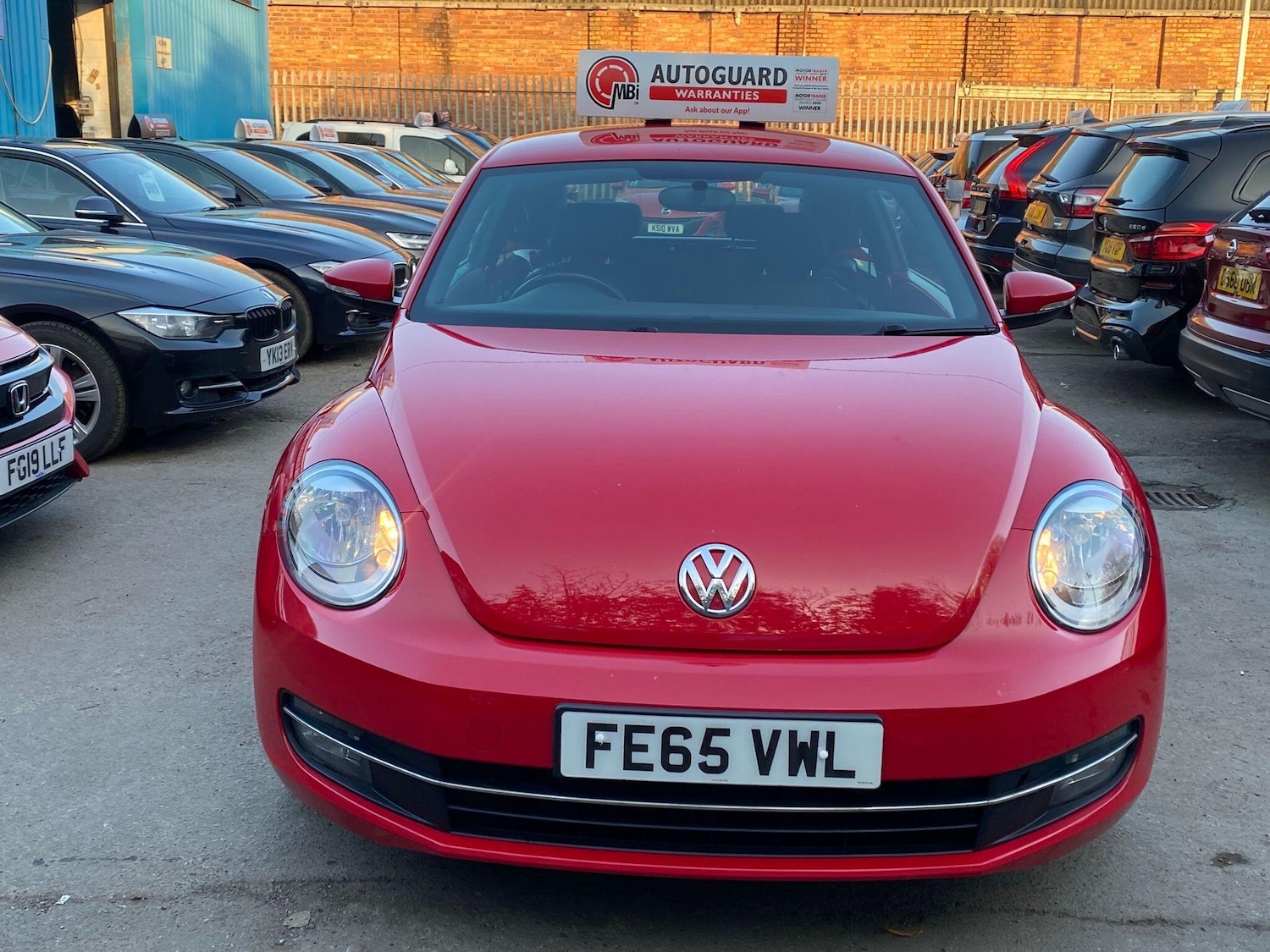 Used Volkswagen Beetle 2015 for sale - 78074037: Photo 6