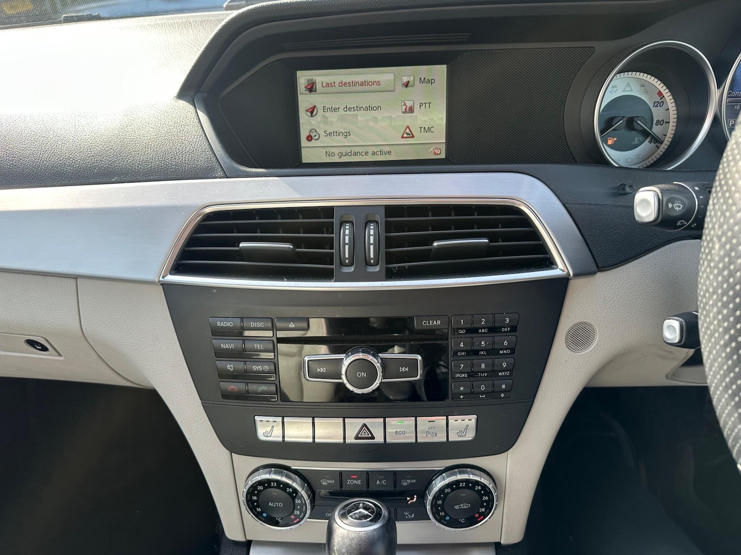 Used Mercedes-Benz C Class 2012 for sale - 78074077: Photo 12