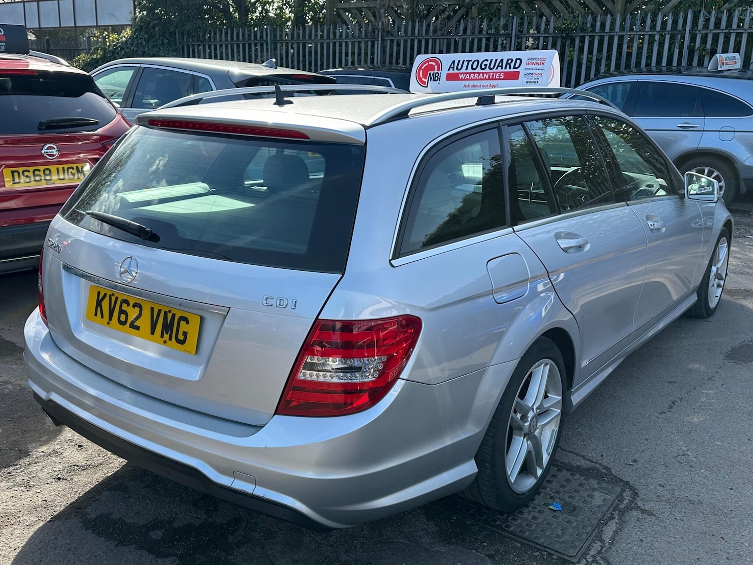 Used Mercedes-Benz C Class 2012 for sale - 78074077: Photo 7