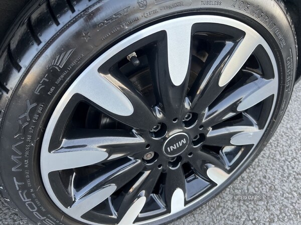 Used MINI Convertible 2018 for sale - 75579100: Photo 21