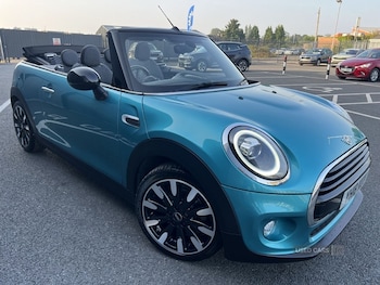 Used MINI Convertible 2018 for sale - 75579100: Photo