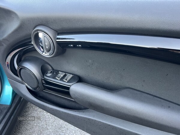 Used MINI Convertible 2018 for sale - 75579100: Photo 50