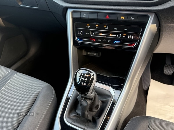 Used Volkswagen T-Roc 2023 for sale - 77587749: Photo 39