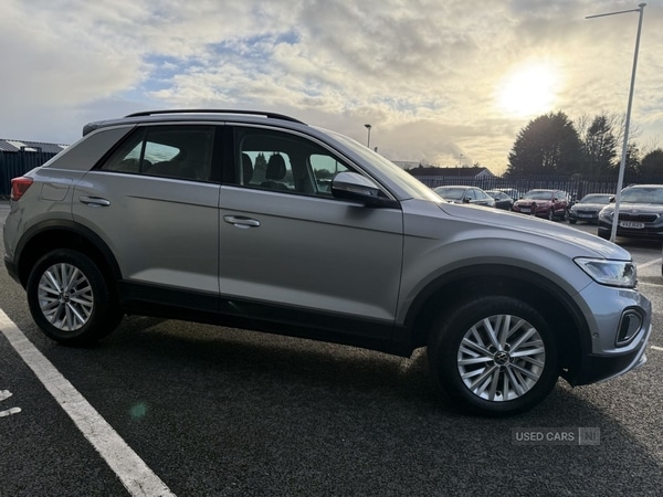 Used Volkswagen T-Roc 2023 for sale - 77587749: Photo 7