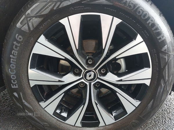 Used Renault Captur 2023 for sale - 77525581: Photo 14