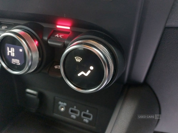 Used Renault Captur 2023 for sale - 77525581: Photo 38