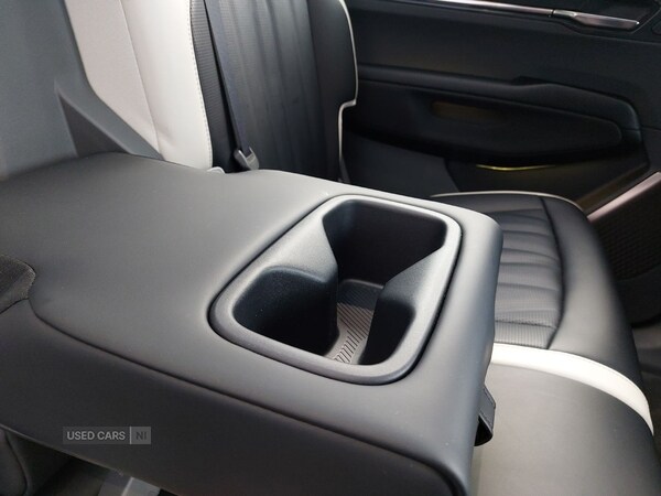 Used Kia EV9 2024 for sale - 76216392: Photo 31