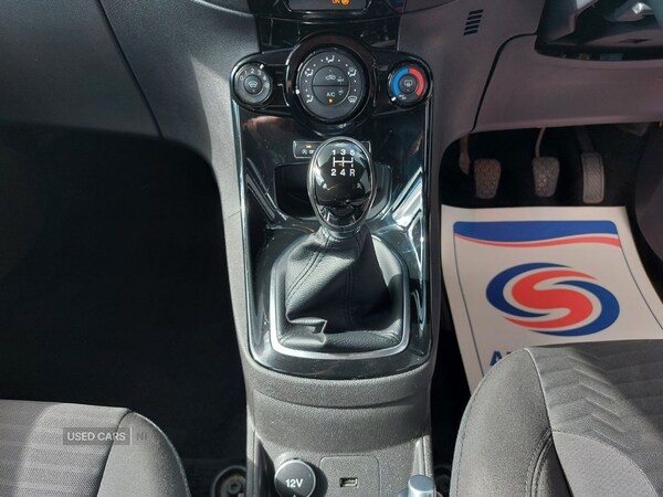 Vehicle 33
