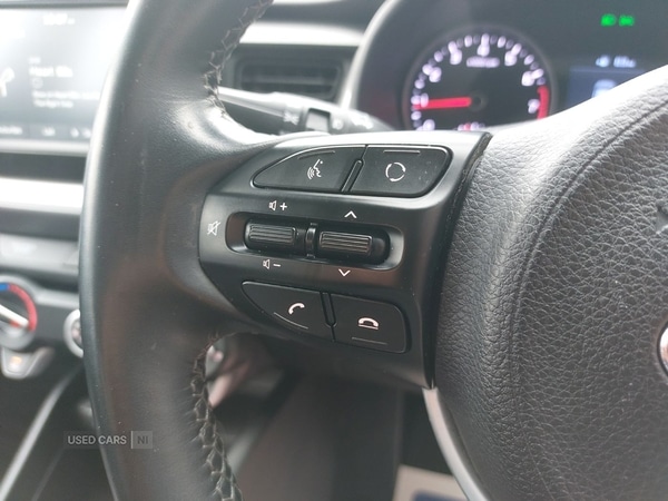 Used Kia Stonic 2018 for sale - 76228591: Photo 30