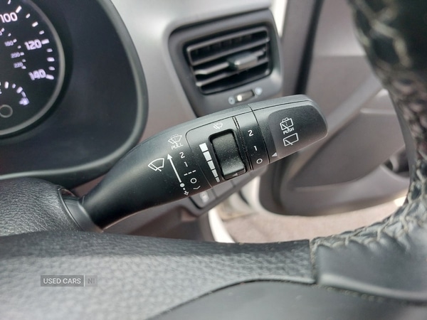 Used Kia Stonic 2018 for sale - 76228591: Photo 34