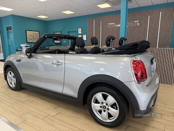 Used MINI Convertible 2023 for sale - 78215385: Photo