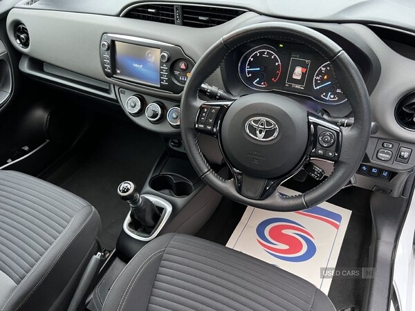 Used Toyota Yaris 2017 for sale - 76201718: Photo 27