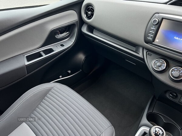 Used Toyota Yaris 2017 for sale - 76201718: Photo 42