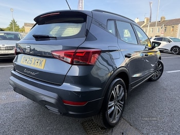 Used SEAT Arona 2025 for sale - 79485175: Photo