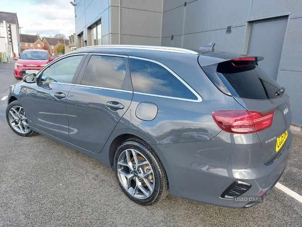 Used Kia Ceed 2025 for sale - 76551621: Photo 2