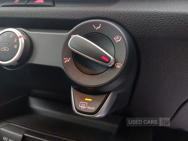 Used Kia Stonic 2020 for sale - 77525458: Photo 41