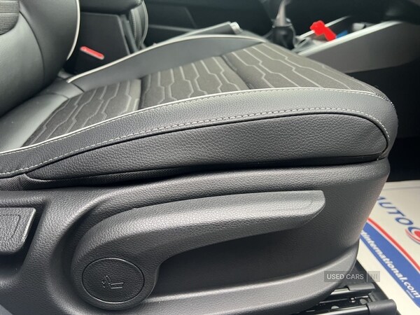 Used Kia Stonic 2025 for sale - 76271102: Photo 27