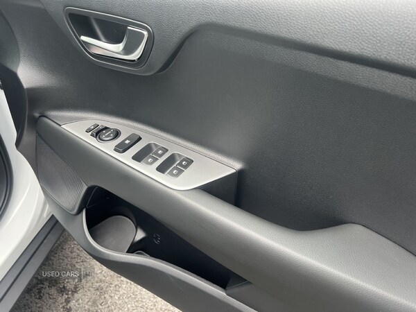 Used Kia Stonic 2025 for sale - 76271102: Photo 51