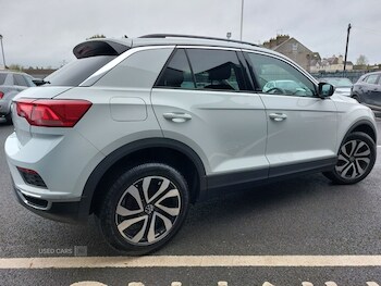 Used Volkswagen T-Roc 2022 for sale - 78277050: Photo