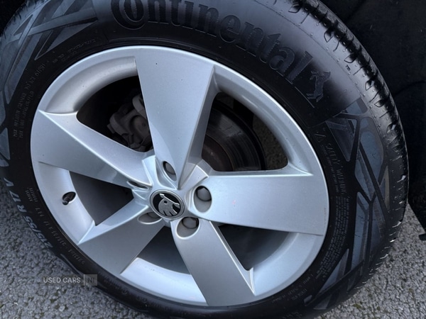 Used Skoda Karoq 2021 for sale - 76914328: Photo 2