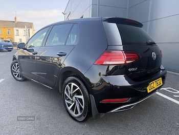 Used Volkswagen Golf 2019 for sale - 78742492: Photo