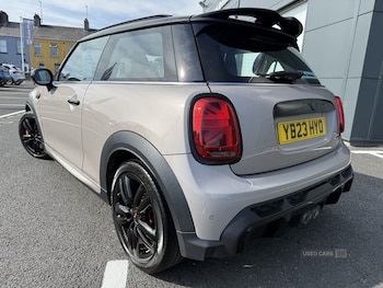 Used MINI Hatch 2023 for sale - 79325588: Photo