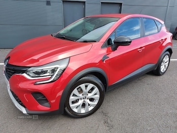 Used Renault Captur 2022 for sale - 79146420: Photo