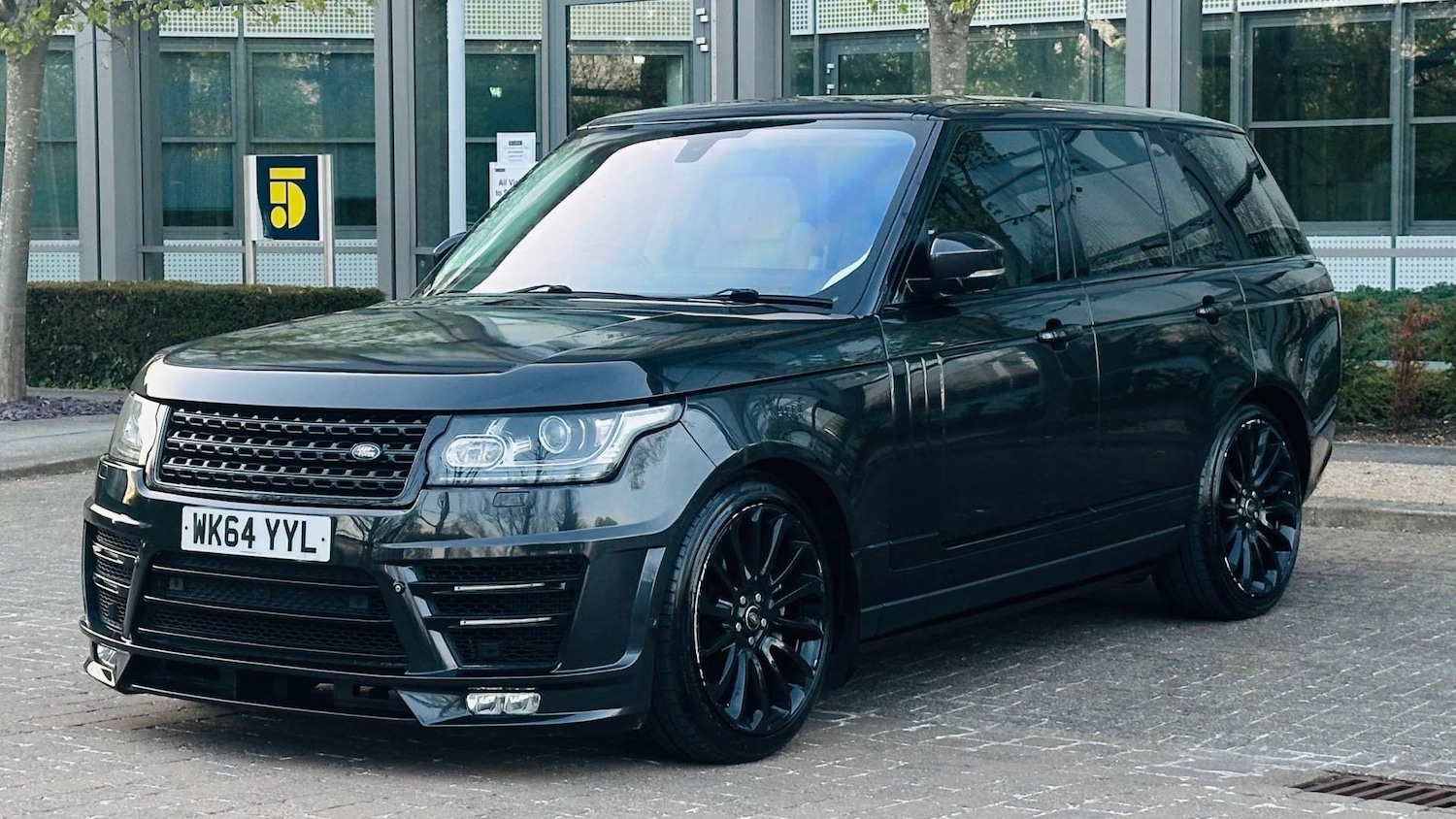 Used Land Rover Range Rover 2014 for sale - 76910591: Photo 10