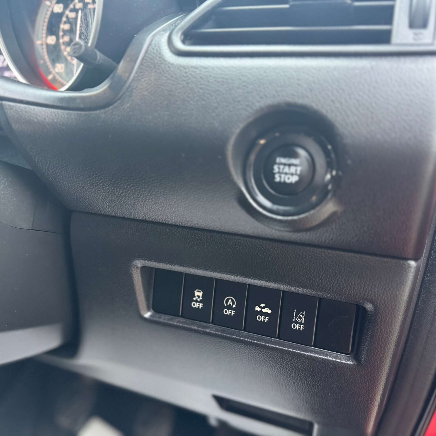 Used Suzuki Swift 2017 for sale - 77735008: Photo 11